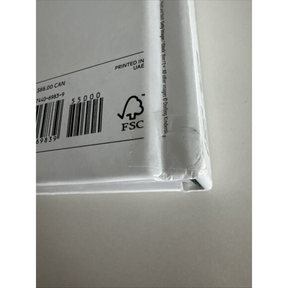 Earth: The Definitive Visual‎ Guide By Smith Sibian Spring 2024 Edition - Picture 6 of 7